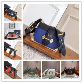 Picture of Prada Lady Handbags _SKUfw126945290fw